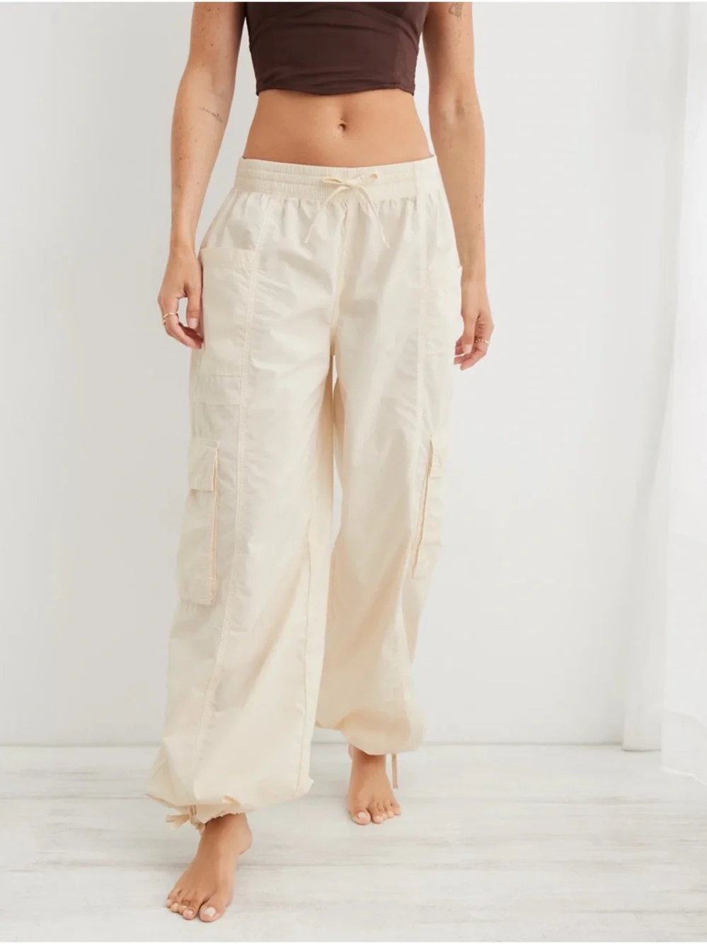 aerie Cream Wide-Leg Cargo Pants with Drawstring Waist - Picture 3 of 16